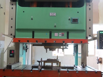 五金沖壓有何優(yōu)勢？