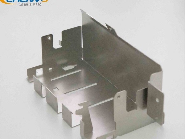 鈑金加工塑性變形的影響 鈑金加工件